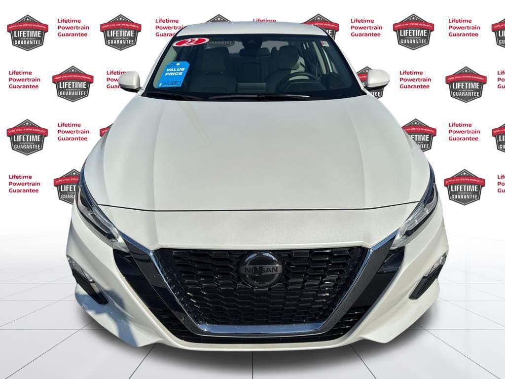 Used 2022 Nissan Altima 2.5 SV Sedan