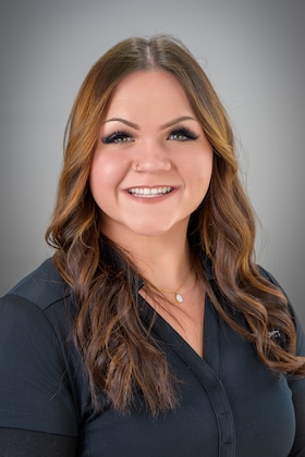 Staff member Shelby Rosowicz from ID_e2ea47