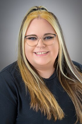 Staff member Jessica Ledzian from ID_a7e12b9058ac