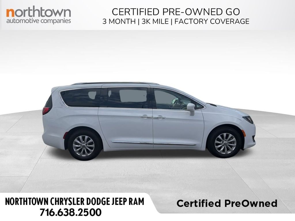 Used 2019 Chrysler Pacifica Touring L Van Passenger Van