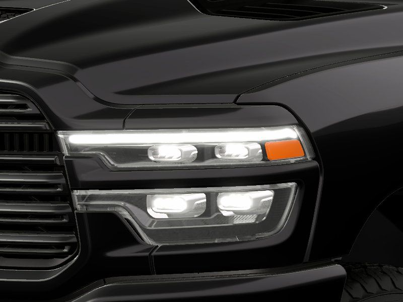 2026 RAM 3500 Laramie - Photo 11