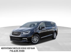 2025 Chrysler Pacifica Select Passenger Van