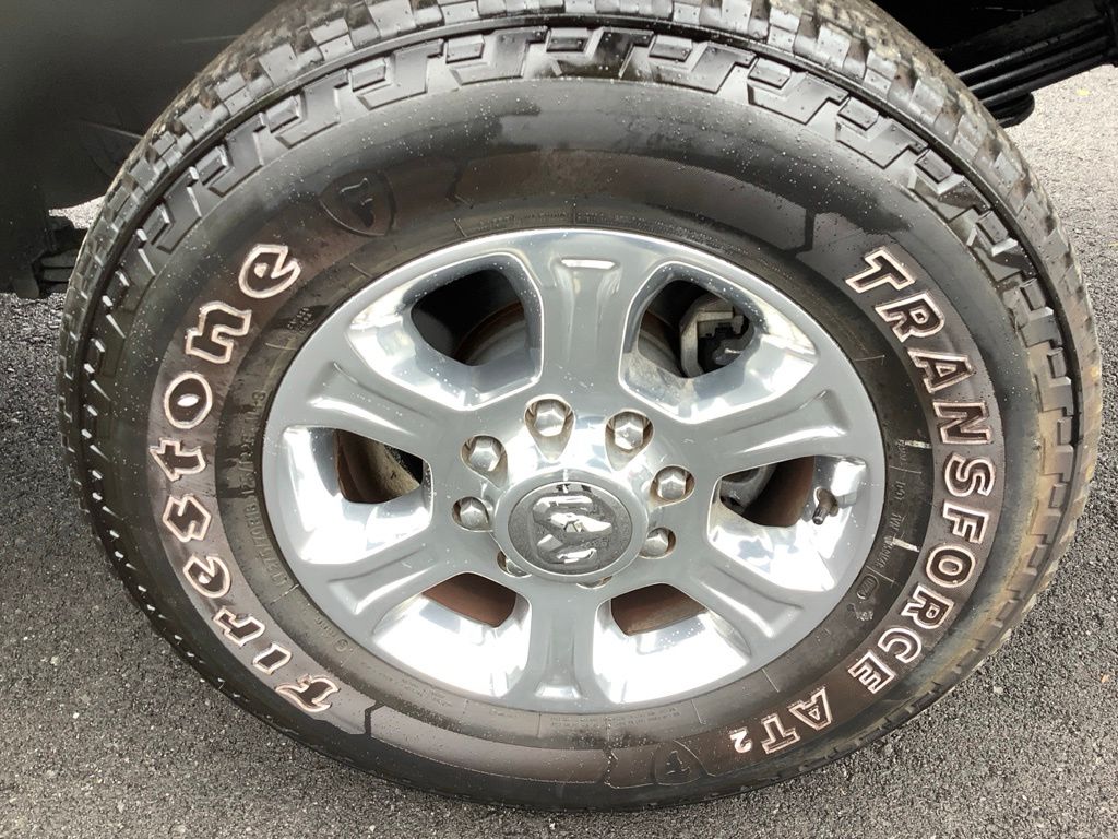 2024 RAM Ram 3500 Pickup Big Horn - Photo 17