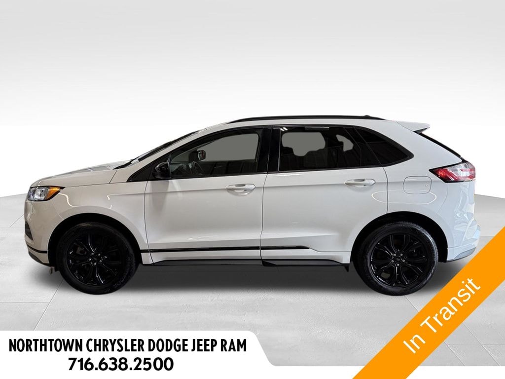 Used 2024 Ford Edge SE SUV