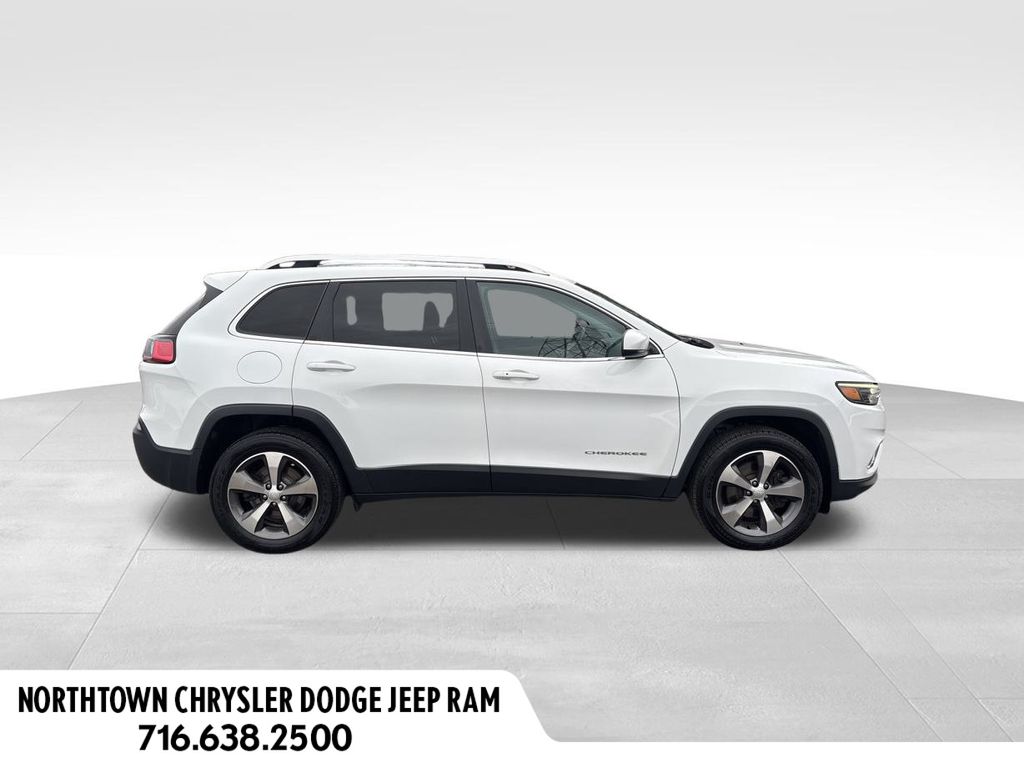 2020 Jeep Cherokee Limited photo 2