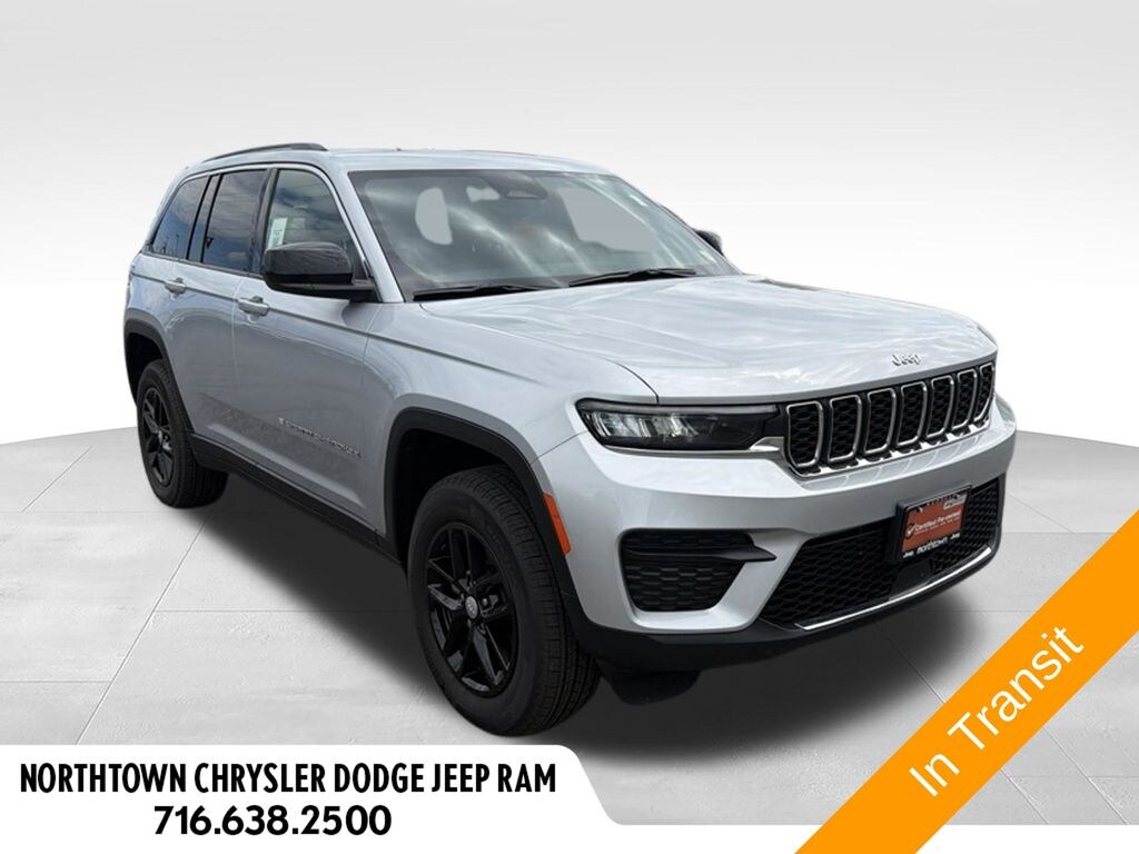 Used 2025 Jeep Grand Cherokee Laredo X SUV