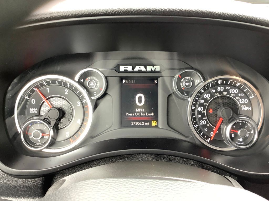 2024 RAM Ram 3500 Pickup Big Horn - Photo 33