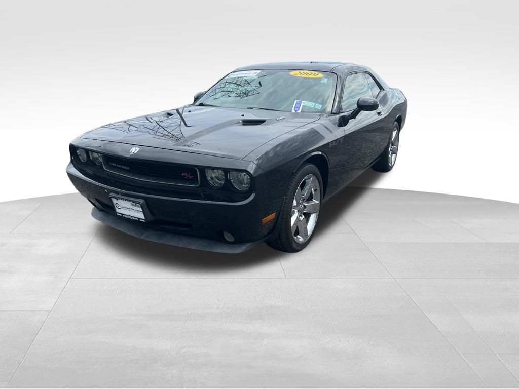 2009 Dodge Challenger R/T photo 3