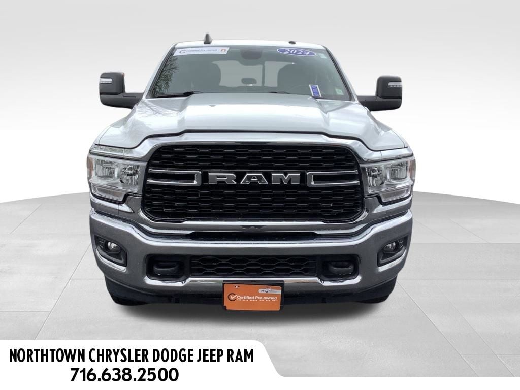 2024 RAM 3500 Big Horn 4X4 Crew Cab LWB's photo