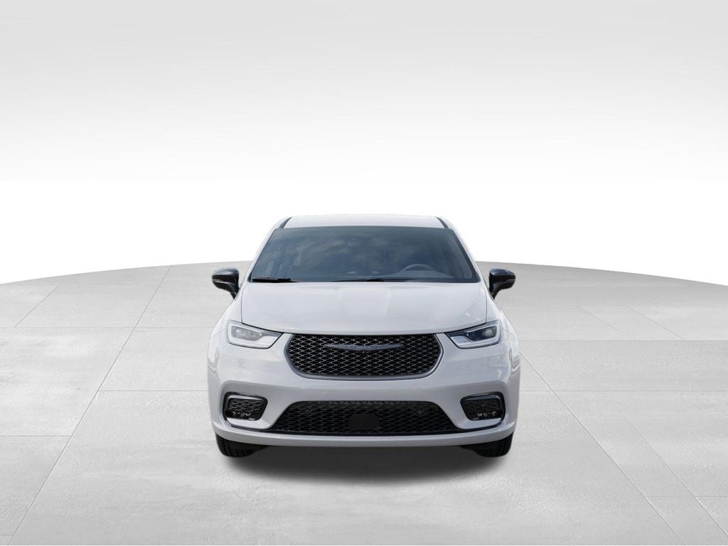 2026 Chrysler Pacifica Select - Photo 7