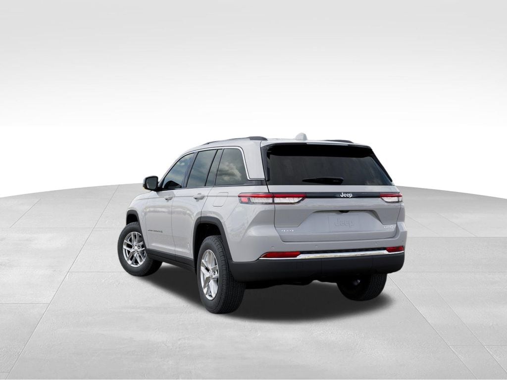 New 2026 Jeep Grand Cherokee Laredo X Sport Utility
