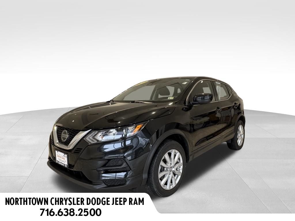 2022 Nissan Rogue Sport S