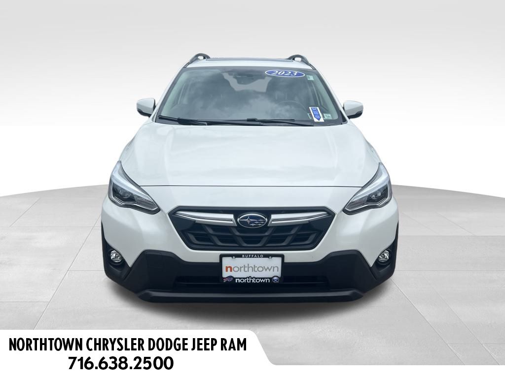2023 Subaru Crosstrek Limited photo 2
