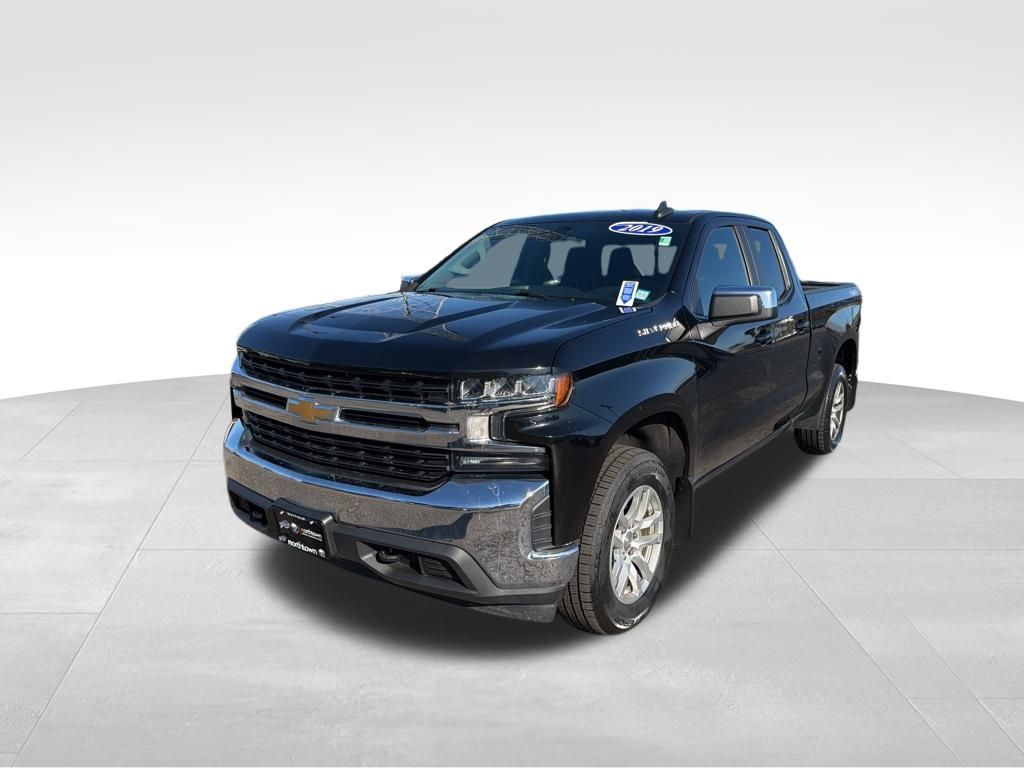 2019 Chevrolet Silverado 1500 LT photo 3