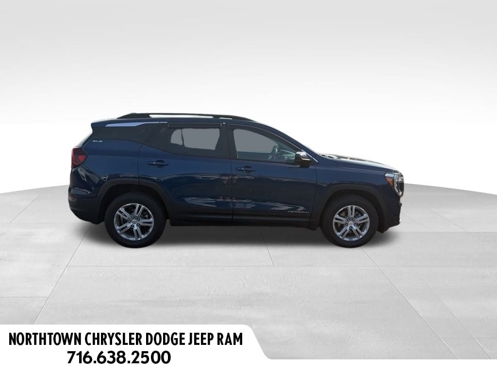 Used 2022 GMC Terrain SLE SUV