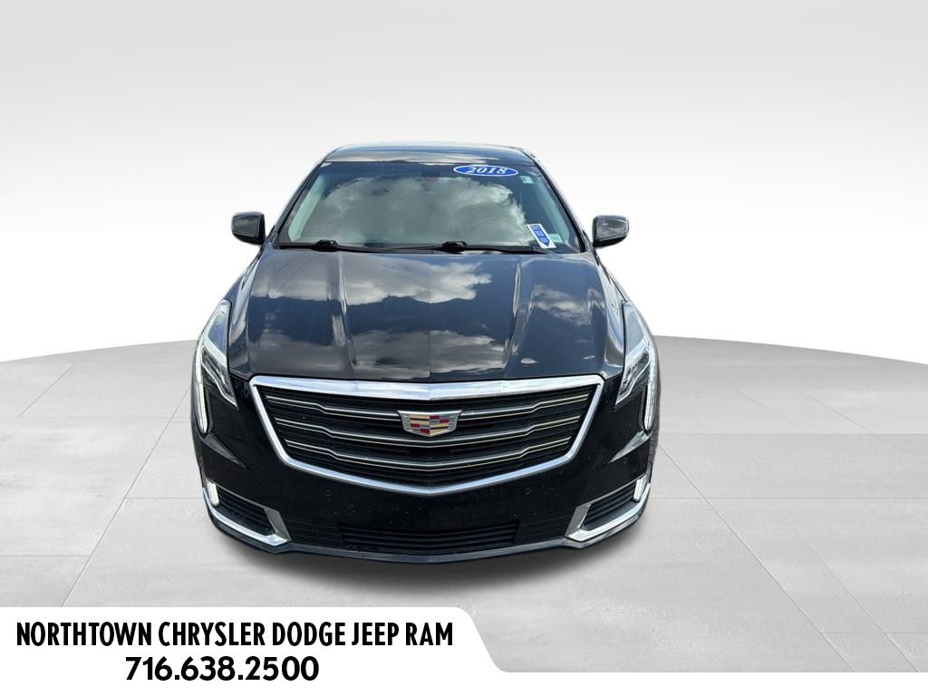 2018 Cadillac XTS Luxury photo 2