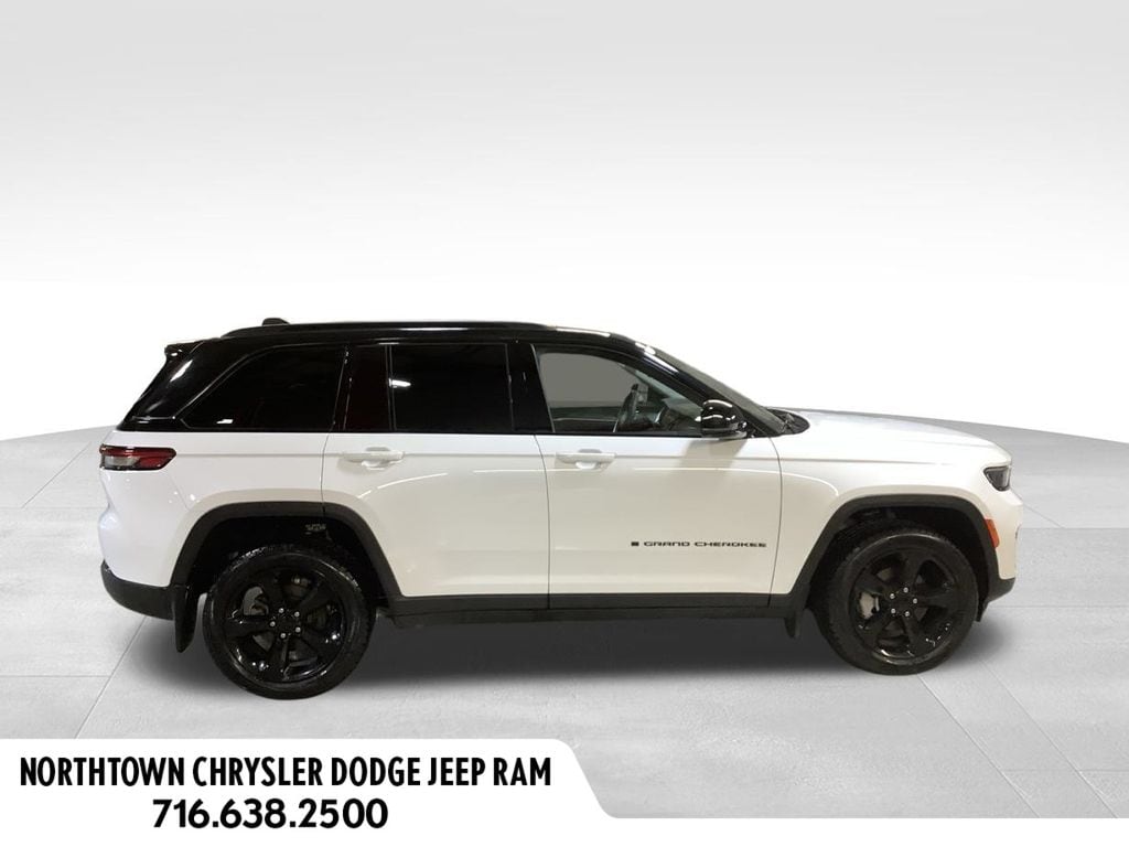 Used 2023 Jeep Grand Cherokee Limited SUV