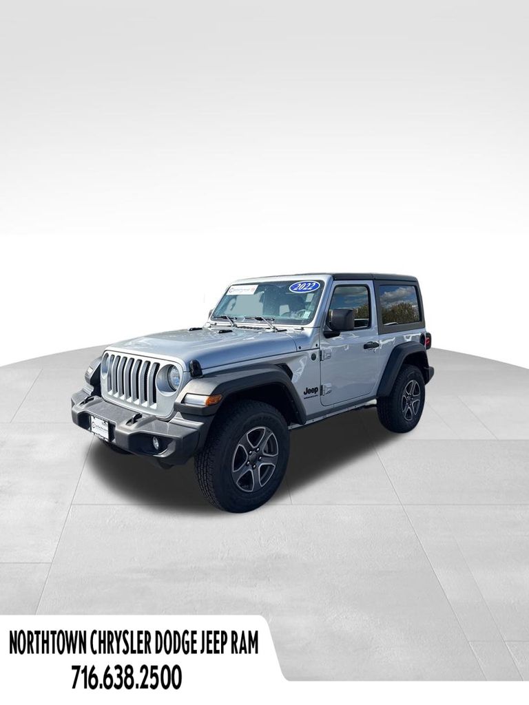 2022 Jeep Wrangler Sport S photo 2
