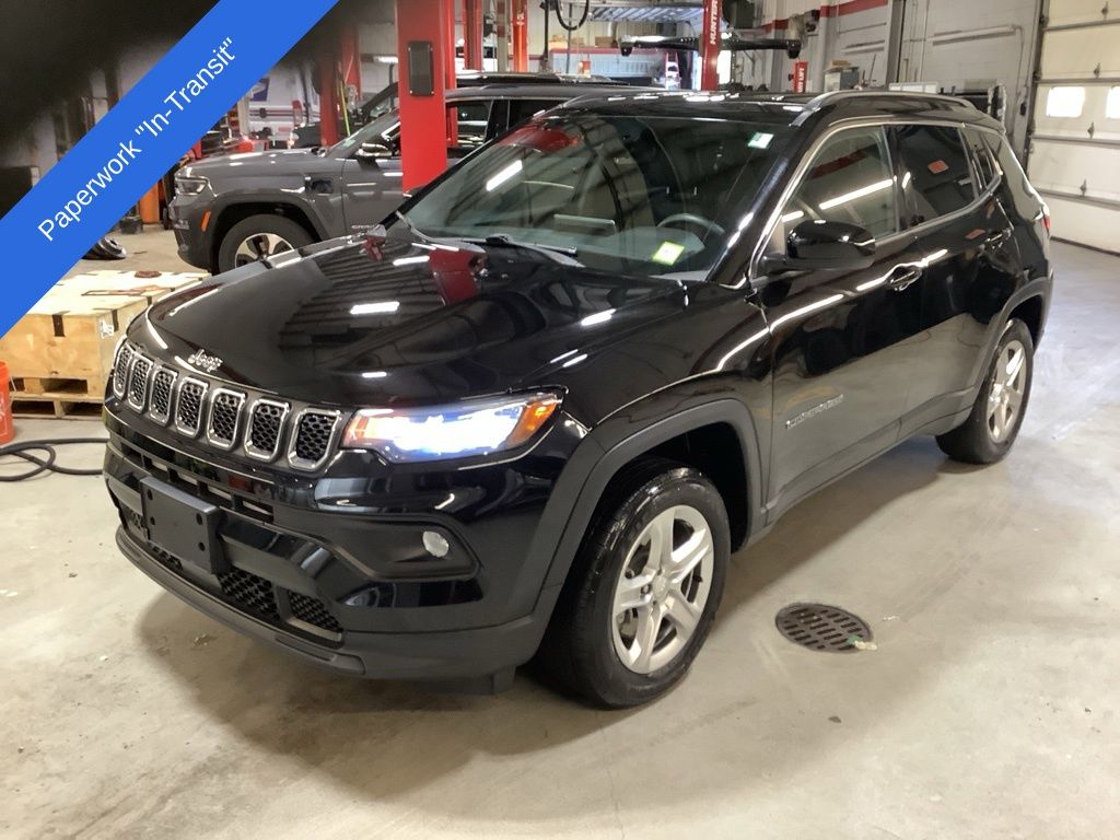 2023 Jeep Compass Latitude 4X4's photo