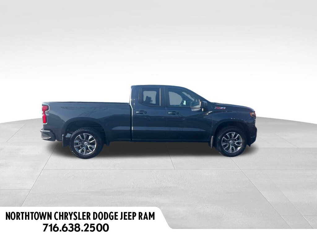 Used 2020 Chevrolet Silverado 1500 RST with VIN 1GCRYEED9LZ272619 for sale in Tonawanda, NY