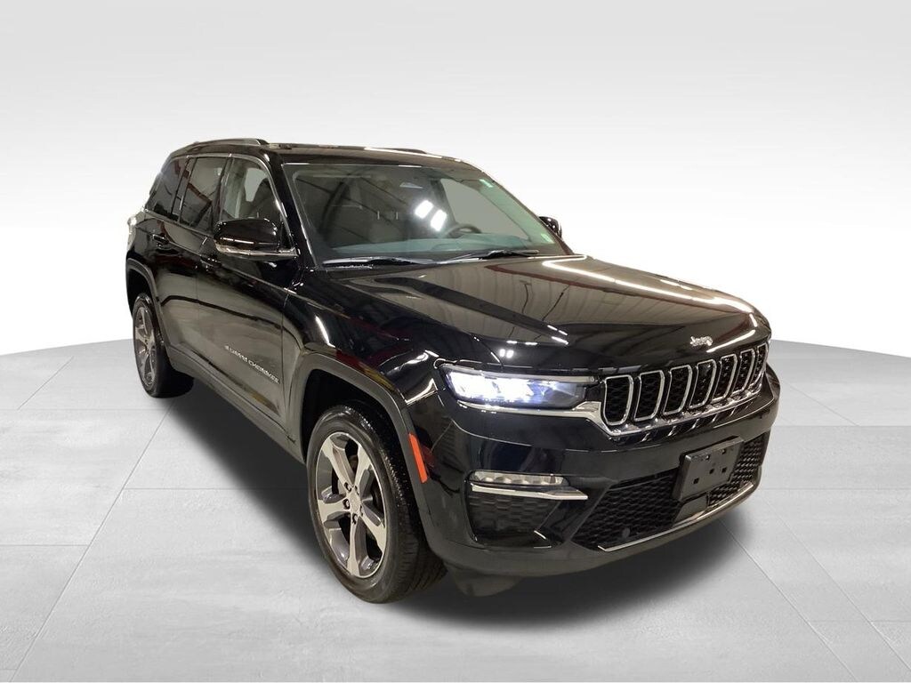Used 2023 Jeep Grand Cherokee Limited SUV