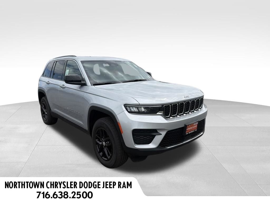 Used 2025 Jeep Grand Cherokee Laredo X SUV