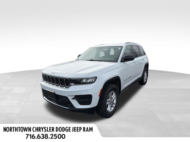 2023 Jeep Grand Cherokee Laredo SUV