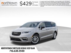 2026 Chrysler Pacifica Select Passenger Van