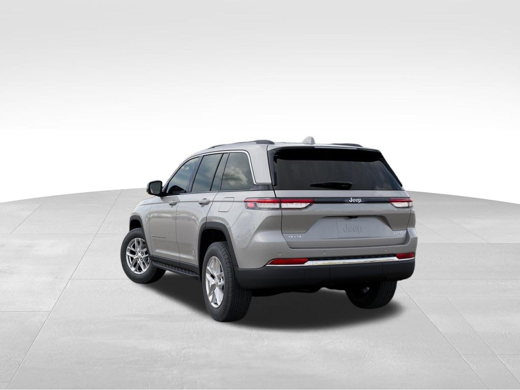 New 2026 Jeep Grand Cherokee Laredo Sport Utility