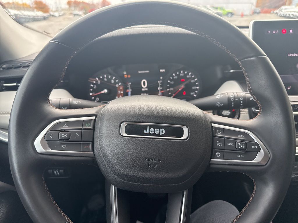 2022 Jeep Compass Limited photo 3