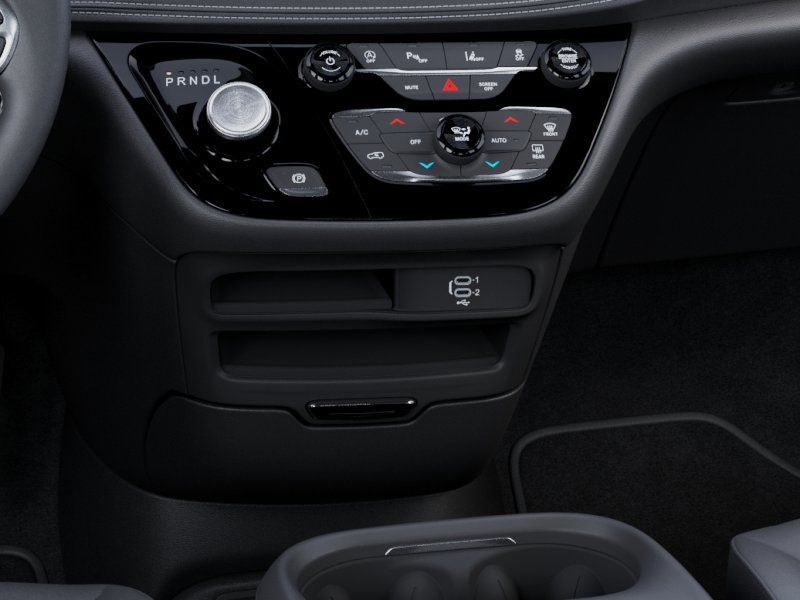 2026 Chrysler Pacifica Select - Photo 25