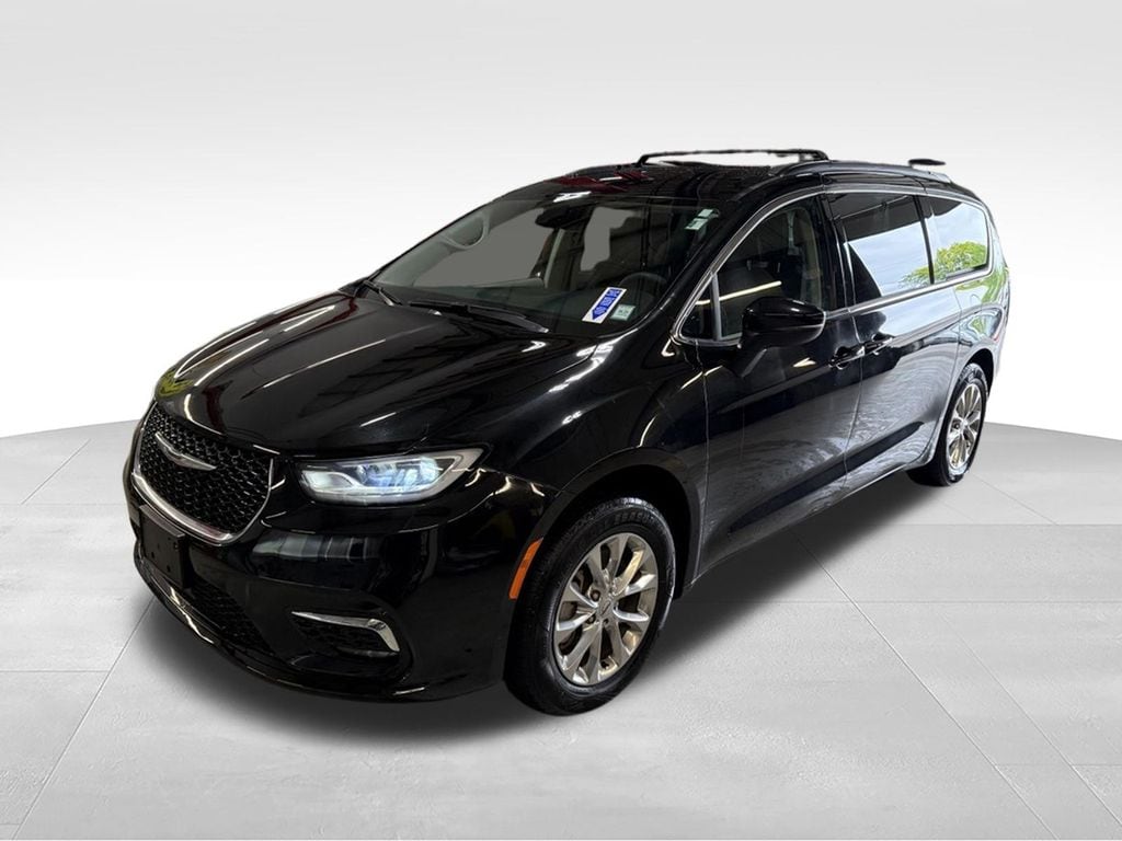 Used 2023 Chrysler Pacifica Touring L Van Passenger Van