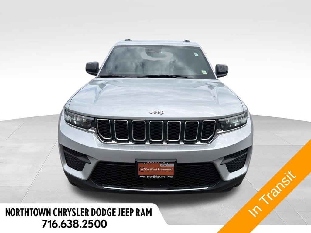 Used 2025 Jeep Grand Cherokee Laredo X SUV