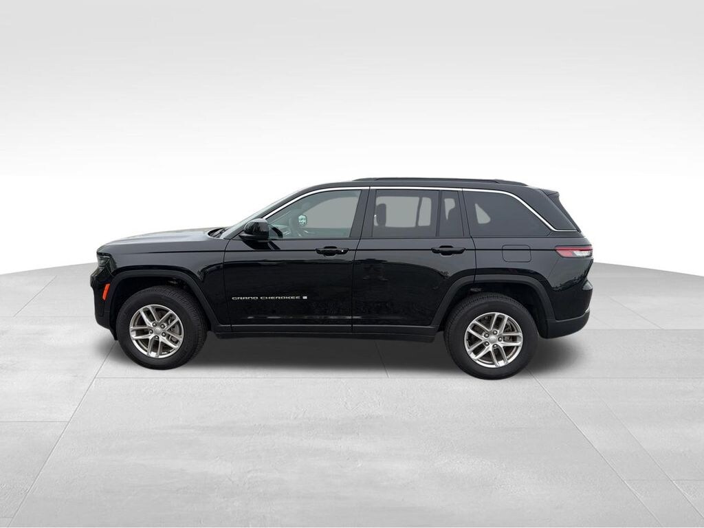 Used 2025 Jeep Grand Cherokee Laredo X SUV
