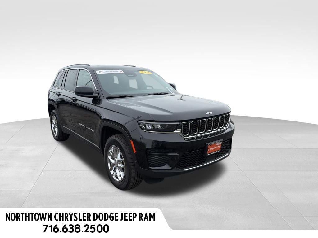 Used 2025 Jeep Grand Cherokee SUV