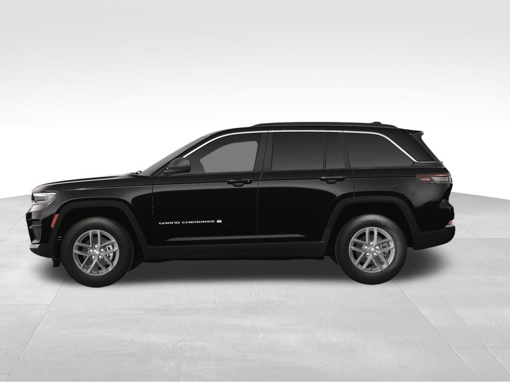 New 2025 Jeep Grand Cherokee Laredo X Sport Utility