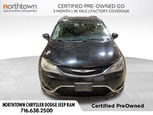 2020 Chrysler Pacifica Touring L Van Passenger Van