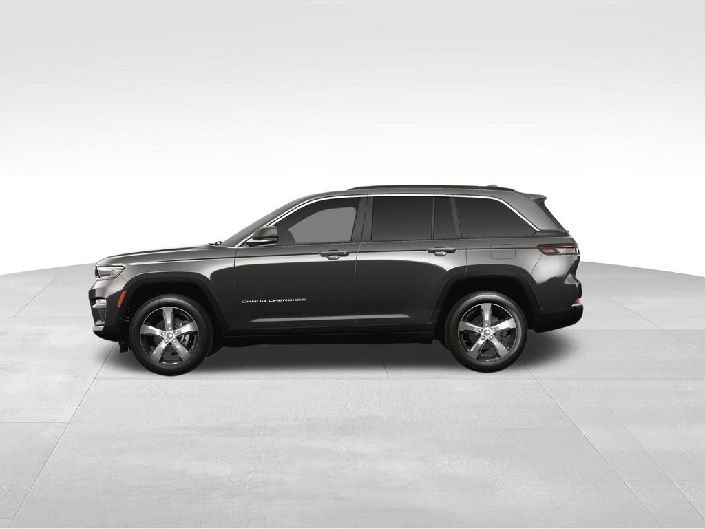 2025 Jeep Grand Cherokee Limited photo 3