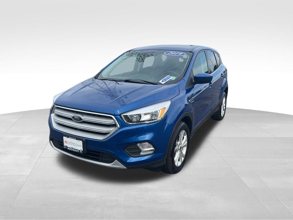 2019 Ford Escape SE photo 3
