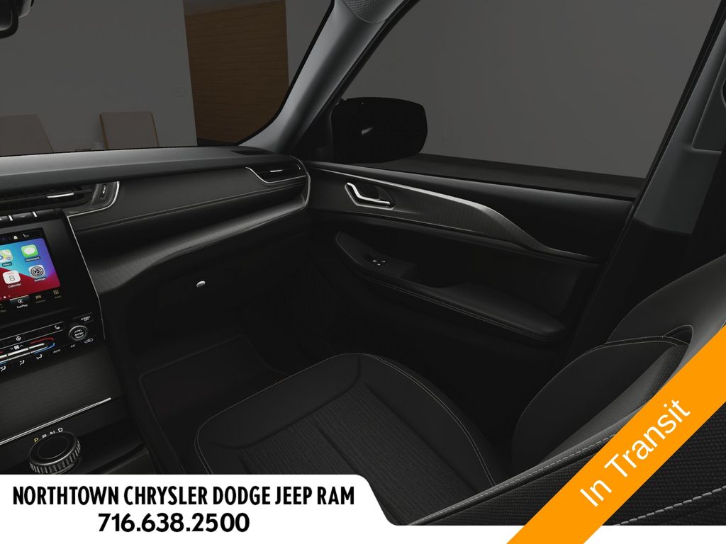 2025 Jeep Grand Cherokee Laredo - Photo 22