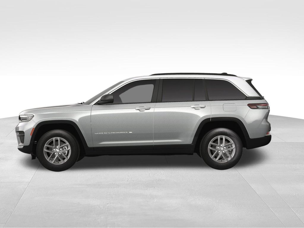 New 2025 Jeep Grand Cherokee Laredo X Sport Utility