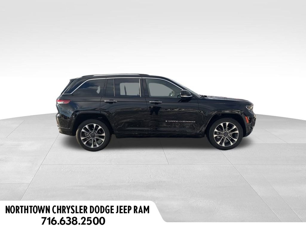Used 2023 Jeep Grand Cherokee Overland SUV