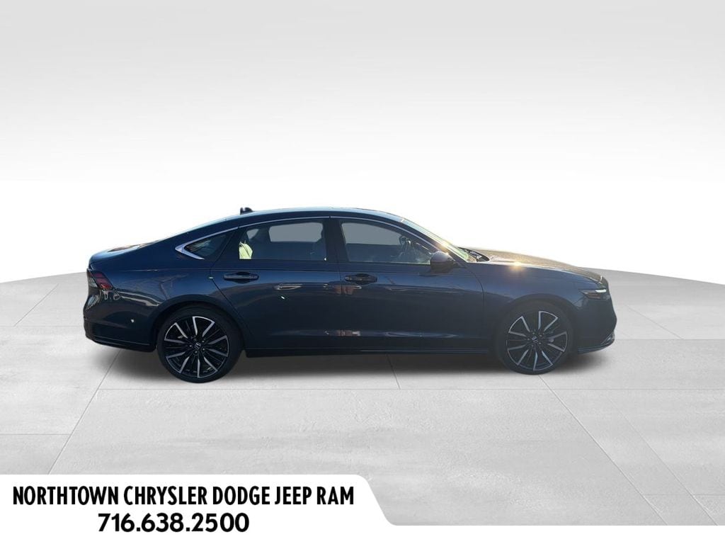 Used 2023 Honda Accord Hybrid Touring with VIN 1HGCY2F82PA036731 for sale in Kansas City