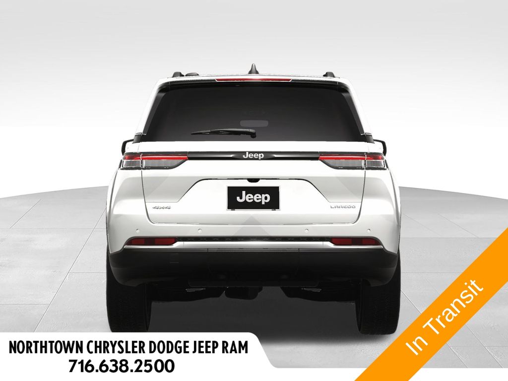 2025 Jeep Grand Cherokee Laredo - Photo 11
