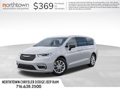 2026 Chrysler Pacifica Select Passenger Van