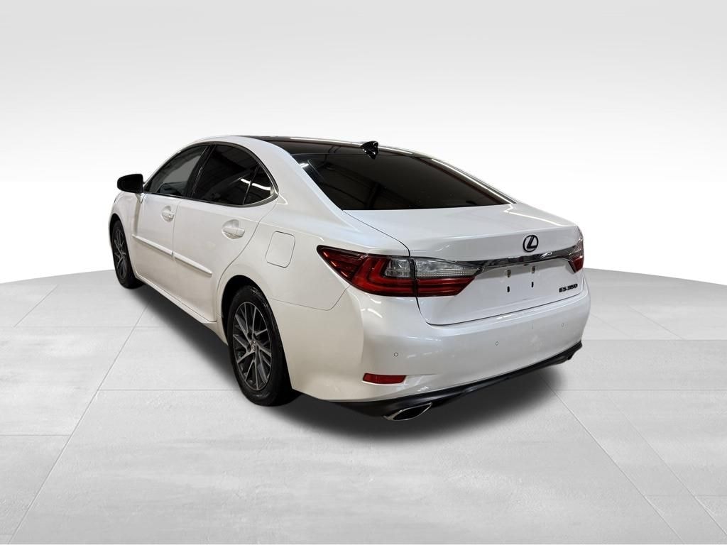 Used 2018 Lexus ES 350 Sedan