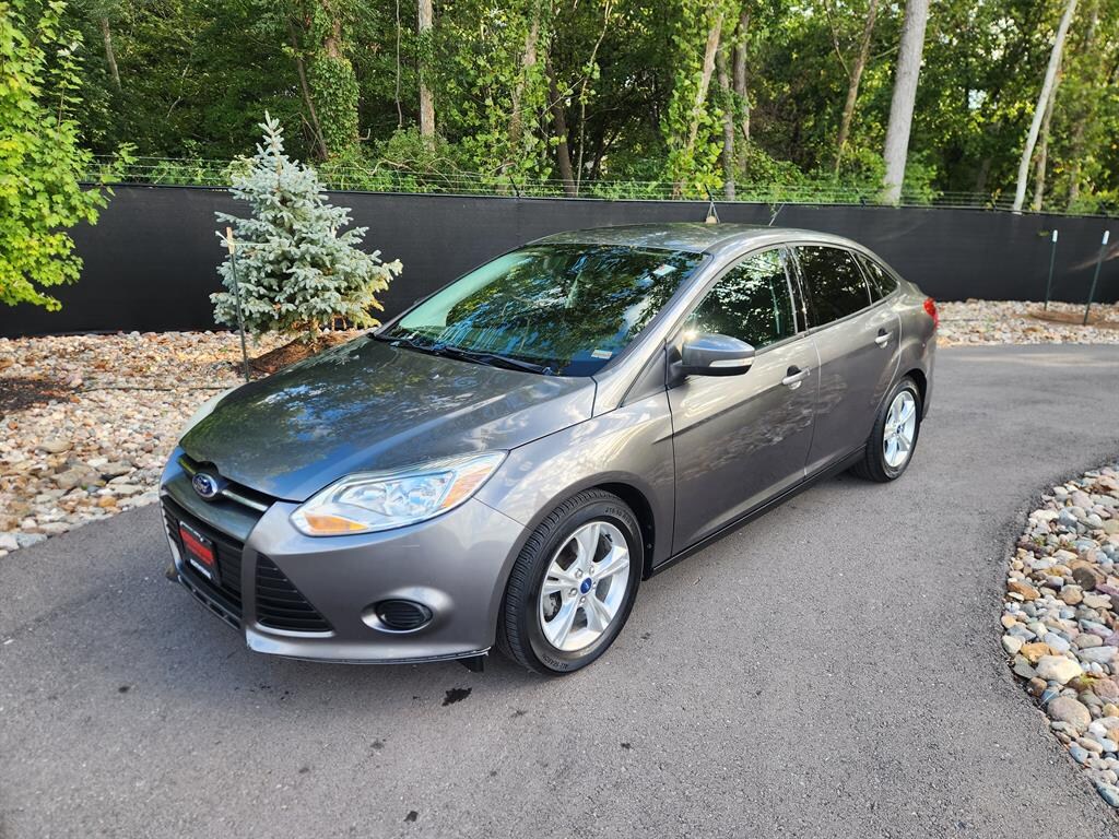 Used 2014 Ford Focus SE Sedan