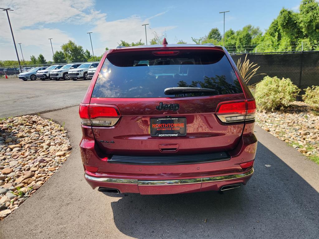 2016 Jeep Grand Cherokee High Altitude photo 4
