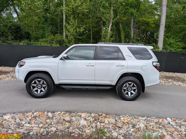 Used 2019 Toyota 4Runner TRD Off-Road with VIN JTEBU5JR2K5705083 for sale in Kansas City