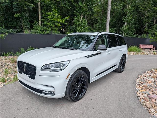 2024 Lincoln Aviator Reserve AWD's photo